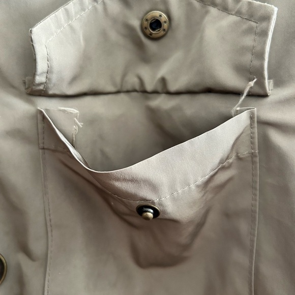 London Fog Woman’s  Beige Military Jacket style - size large- hood, pockets- - Picture 6 of 16